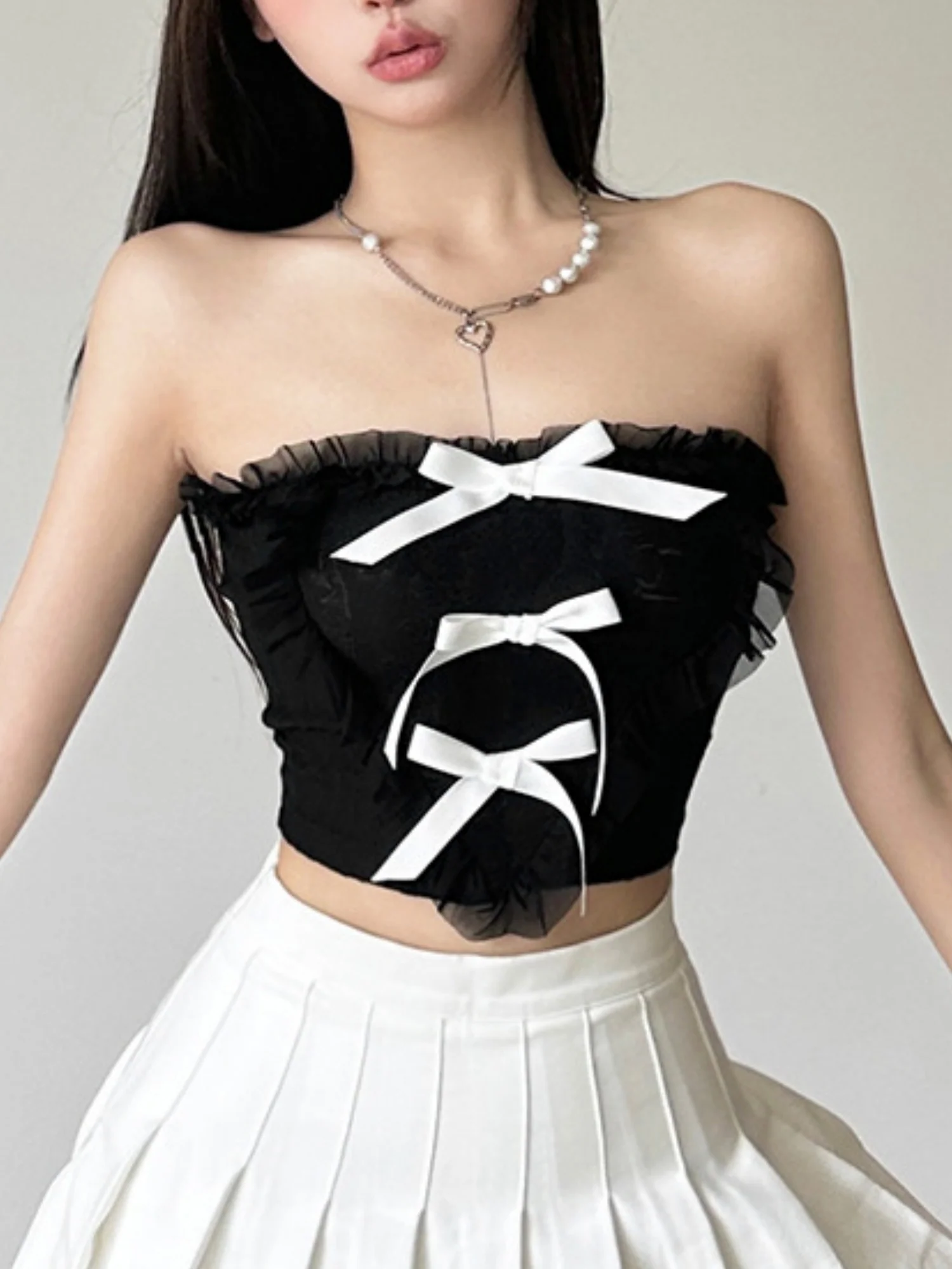 Bow Love Ruffle Strapless Vest - Image 9