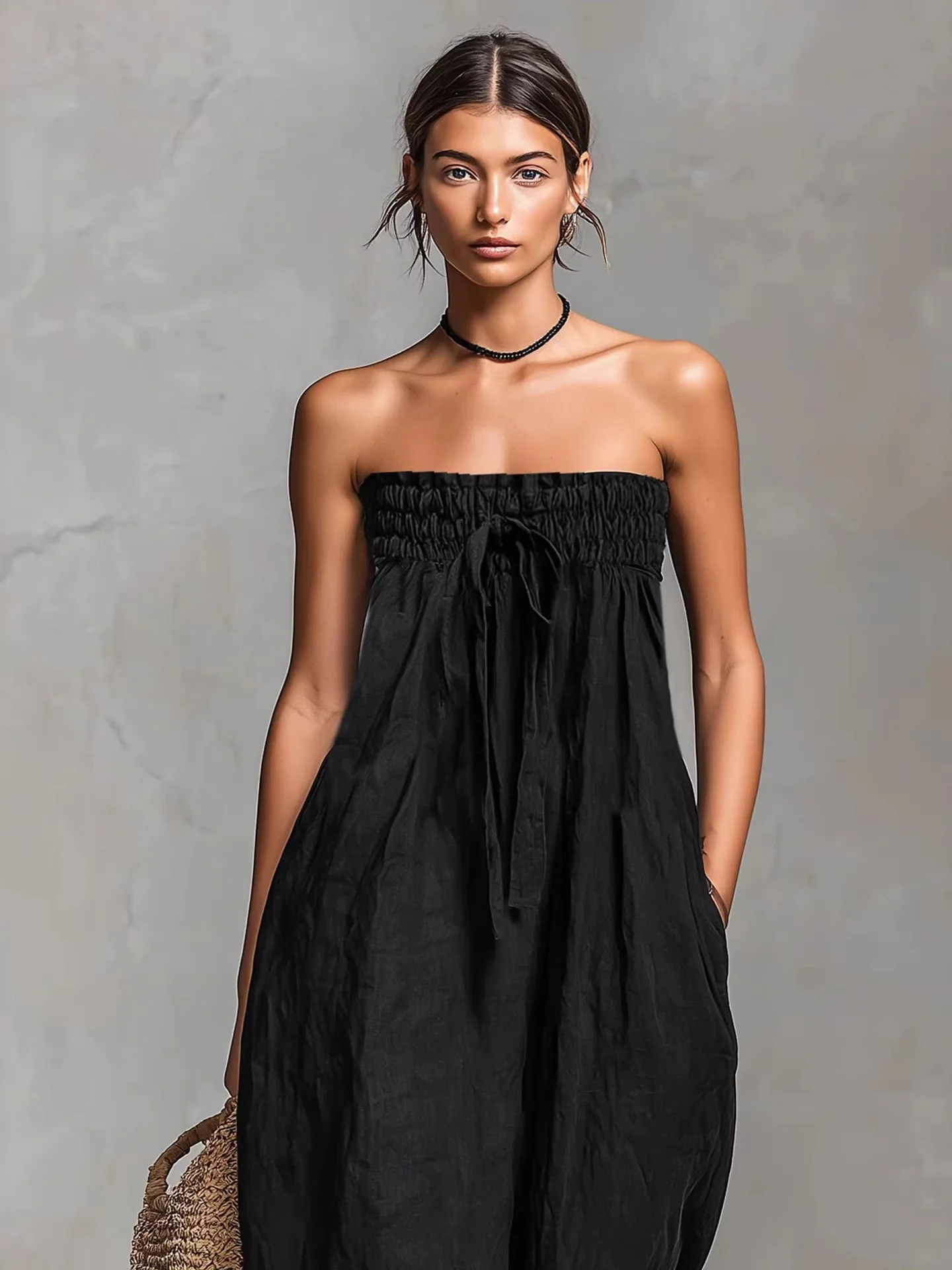 Simple Strapless Jumpsuit Made Of Cotton And Linen Blend - Image 3