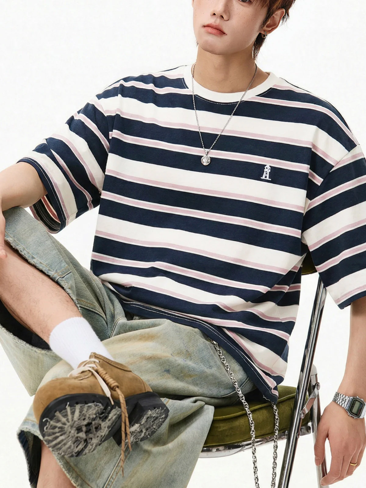 Retro Color-blocked Stripes Loose-fit T-shirts - Image 11