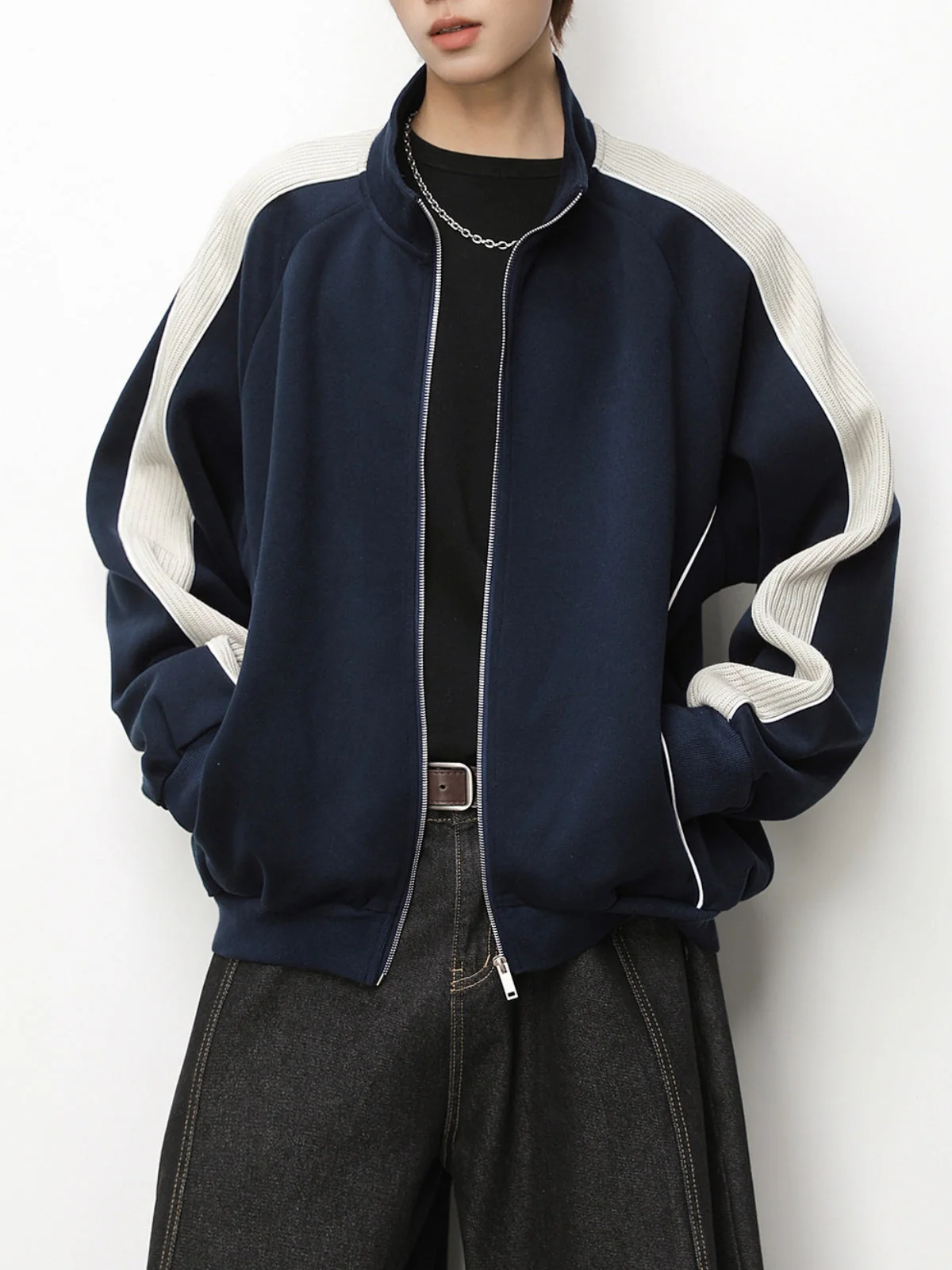 Color-blocked Raglan Sleeves Cardigan Sweatshirt - Image 2