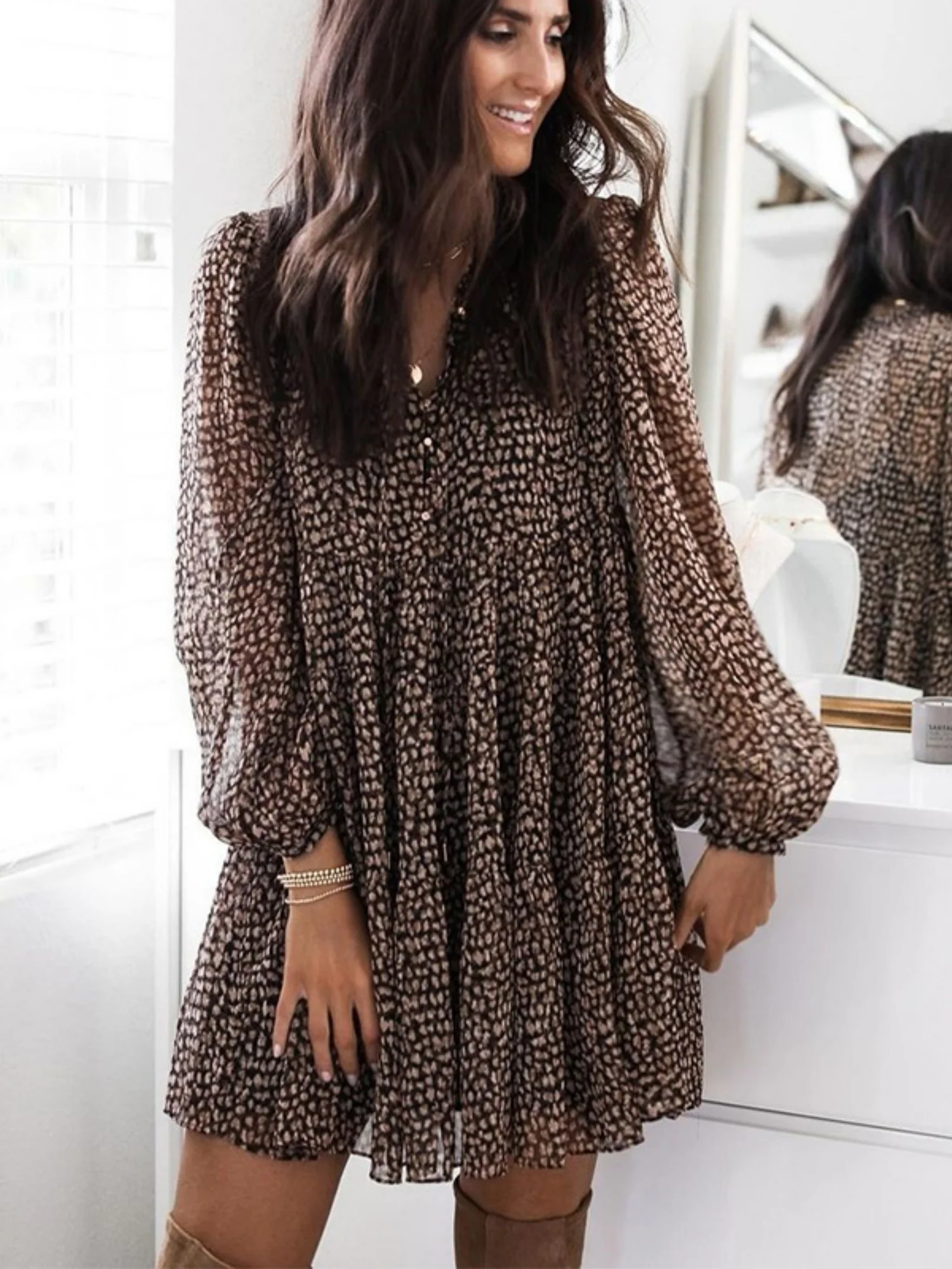 Leopard Print Balloon Sleeve V-neck Full Skirt Mini&Short Dresses