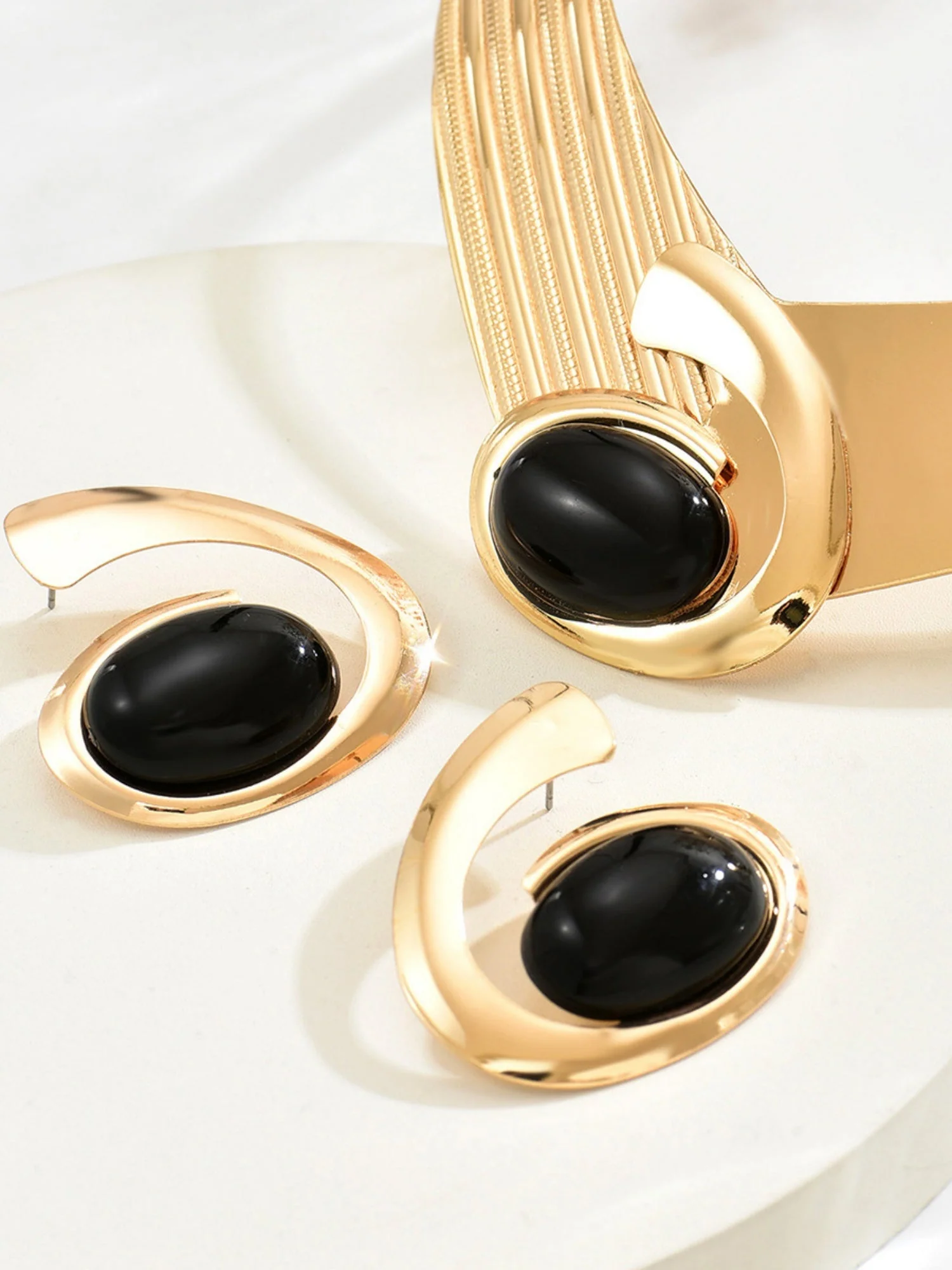 Inlaid Gemstones Necklace And Earrings Jewelry Sets - Image 2