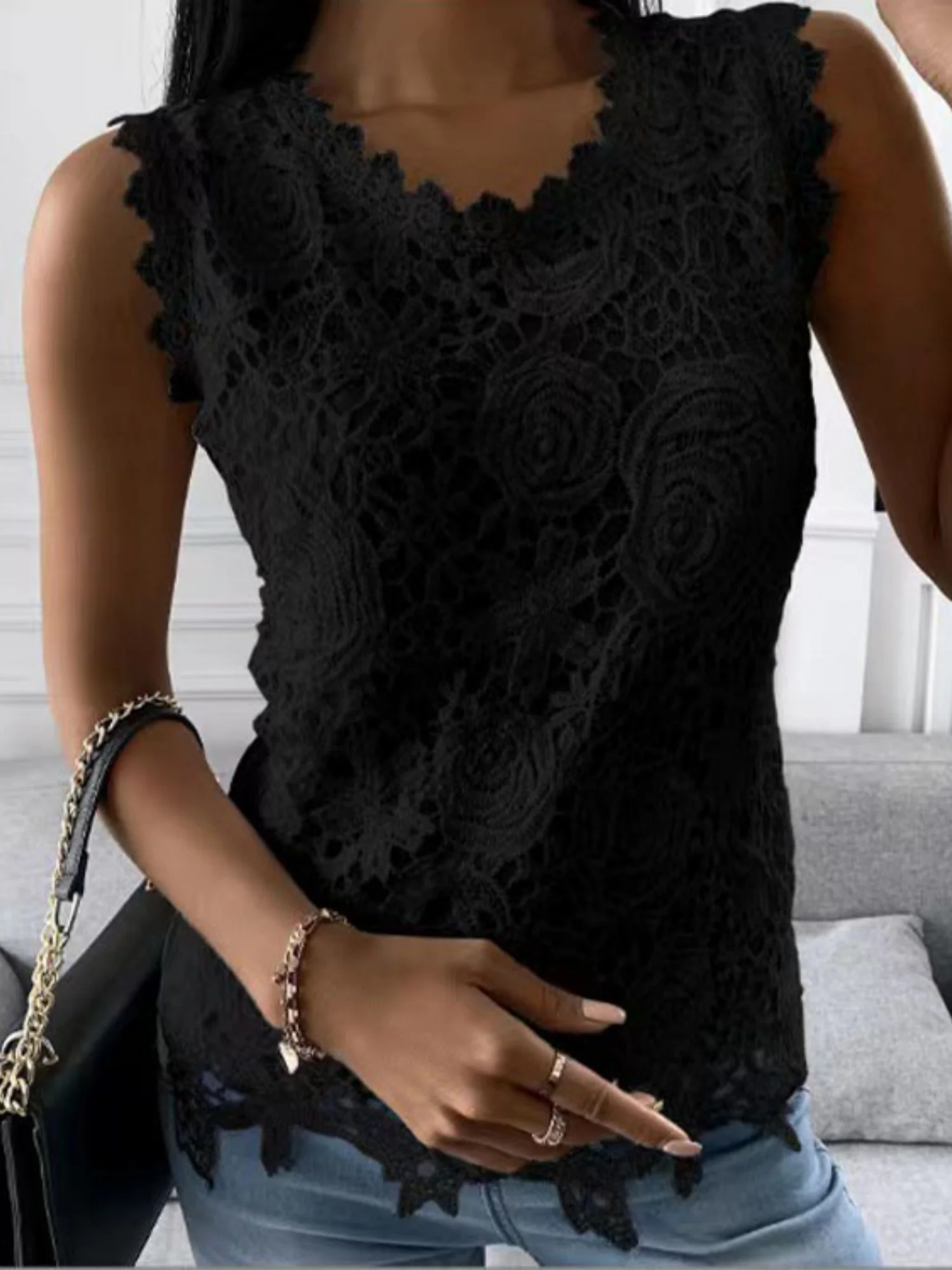 Lace Trim Crew Neck Tank Tops&Camis - Image 3
