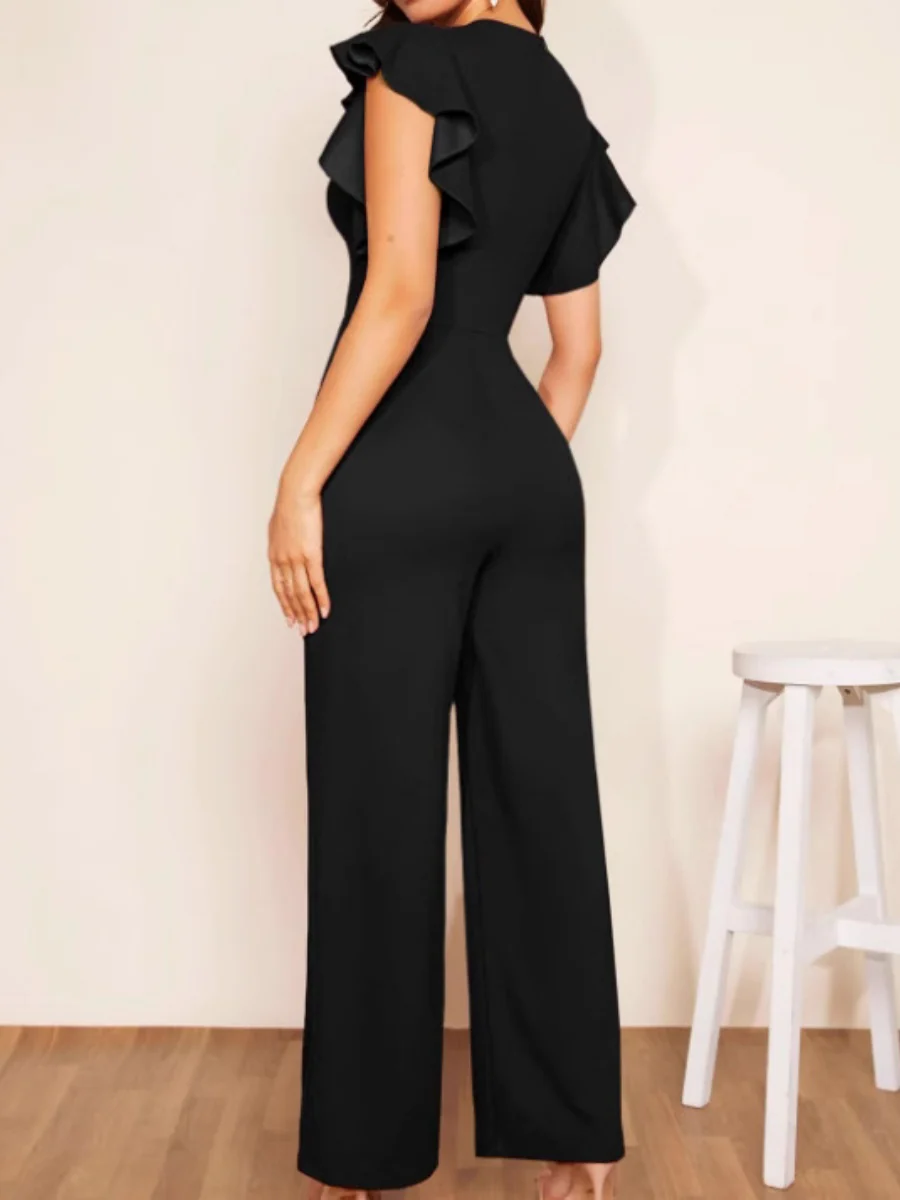 Elegant Jumpsuit With Ruffled Design - Image 2