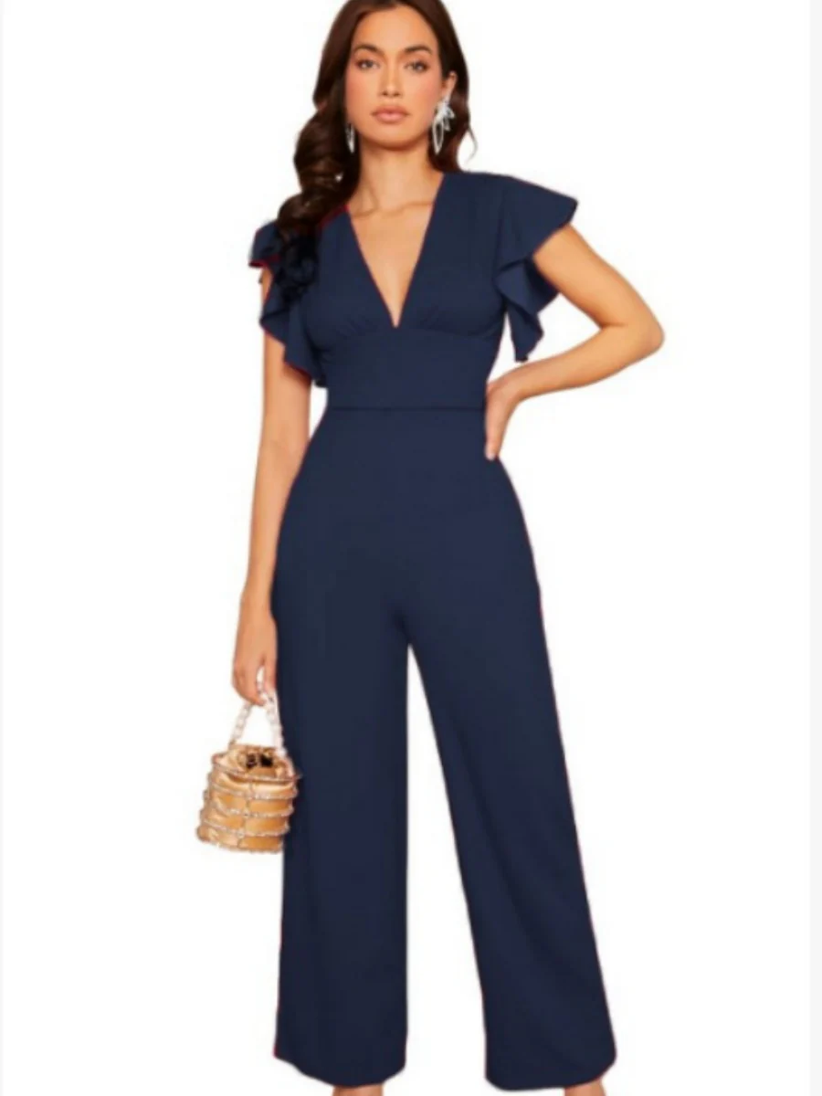 Elegant Jumpsuit With Ruffled Design - Image 7