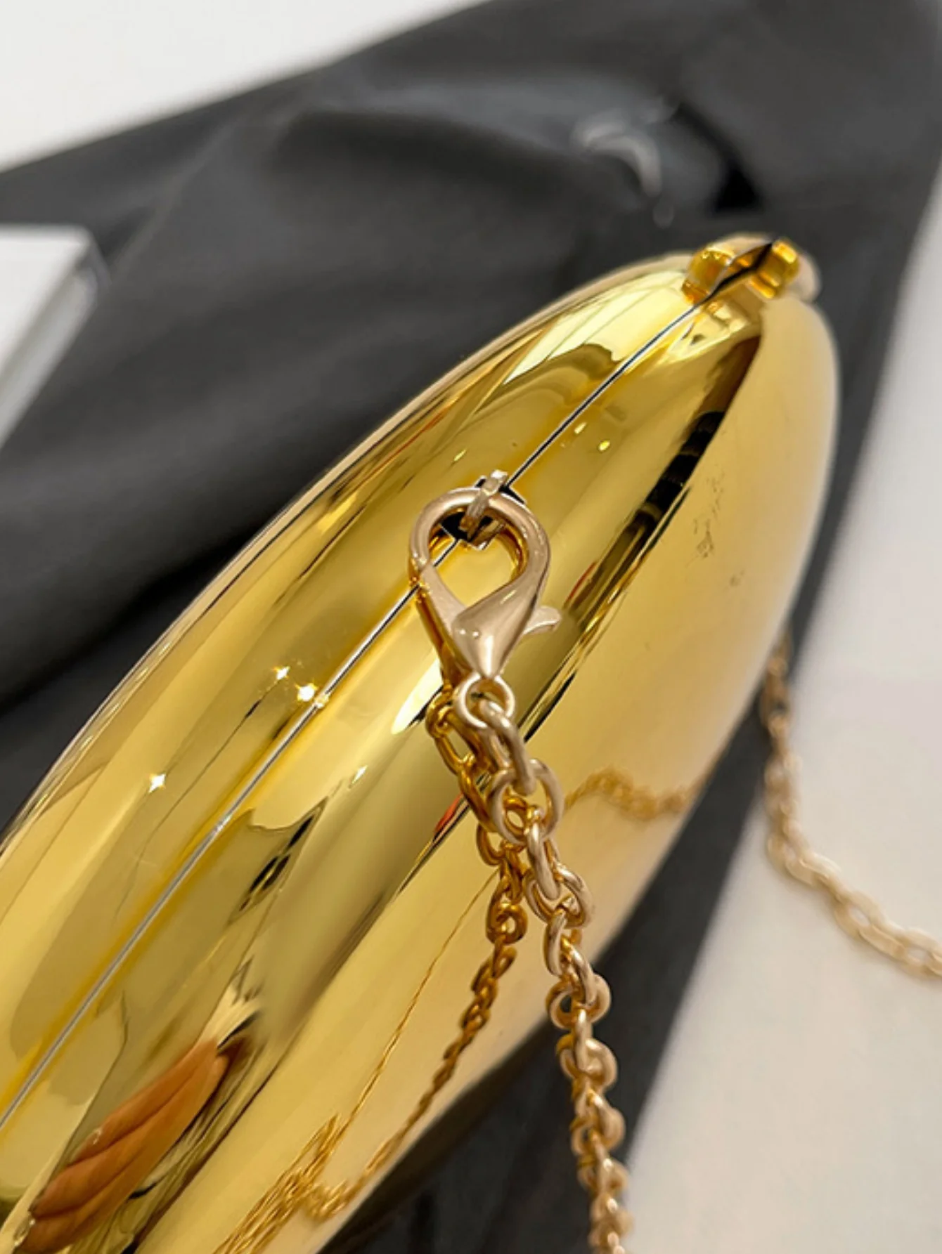 Acrylic Glossy Crossbody Bag - Image 9