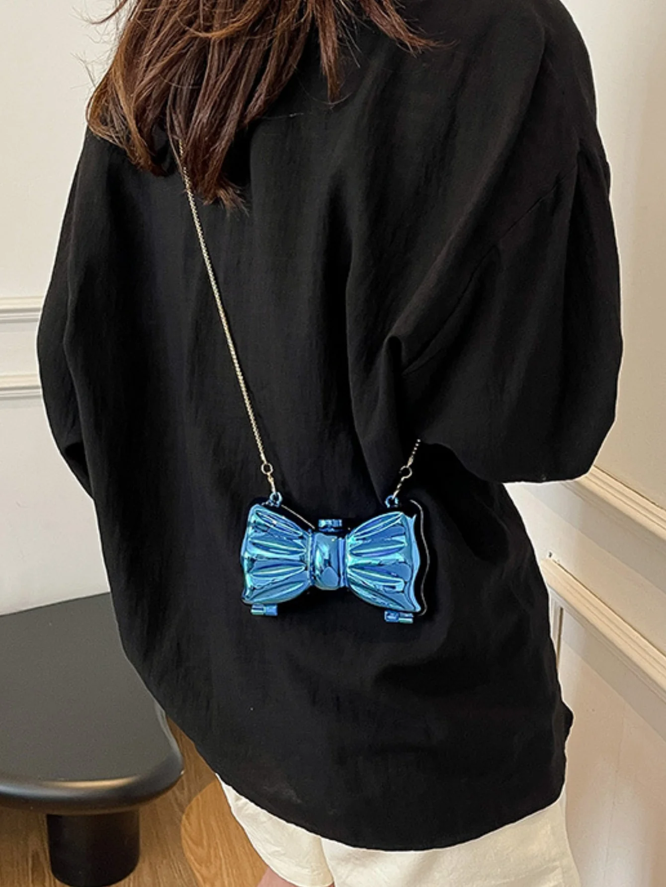 Miniature Bow Evening Chain Shoulder/crossbody Bag - Image 4