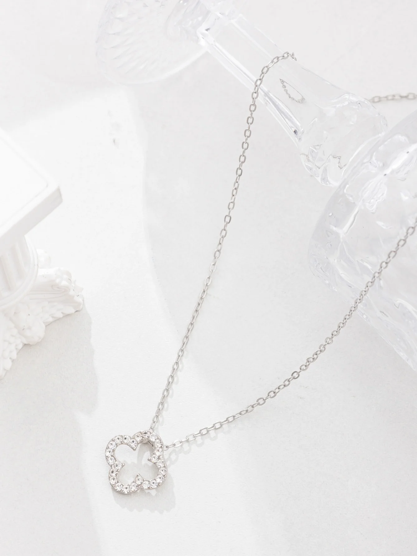 Four-leaf Clover Diamond Pendant Necklace - Image 2