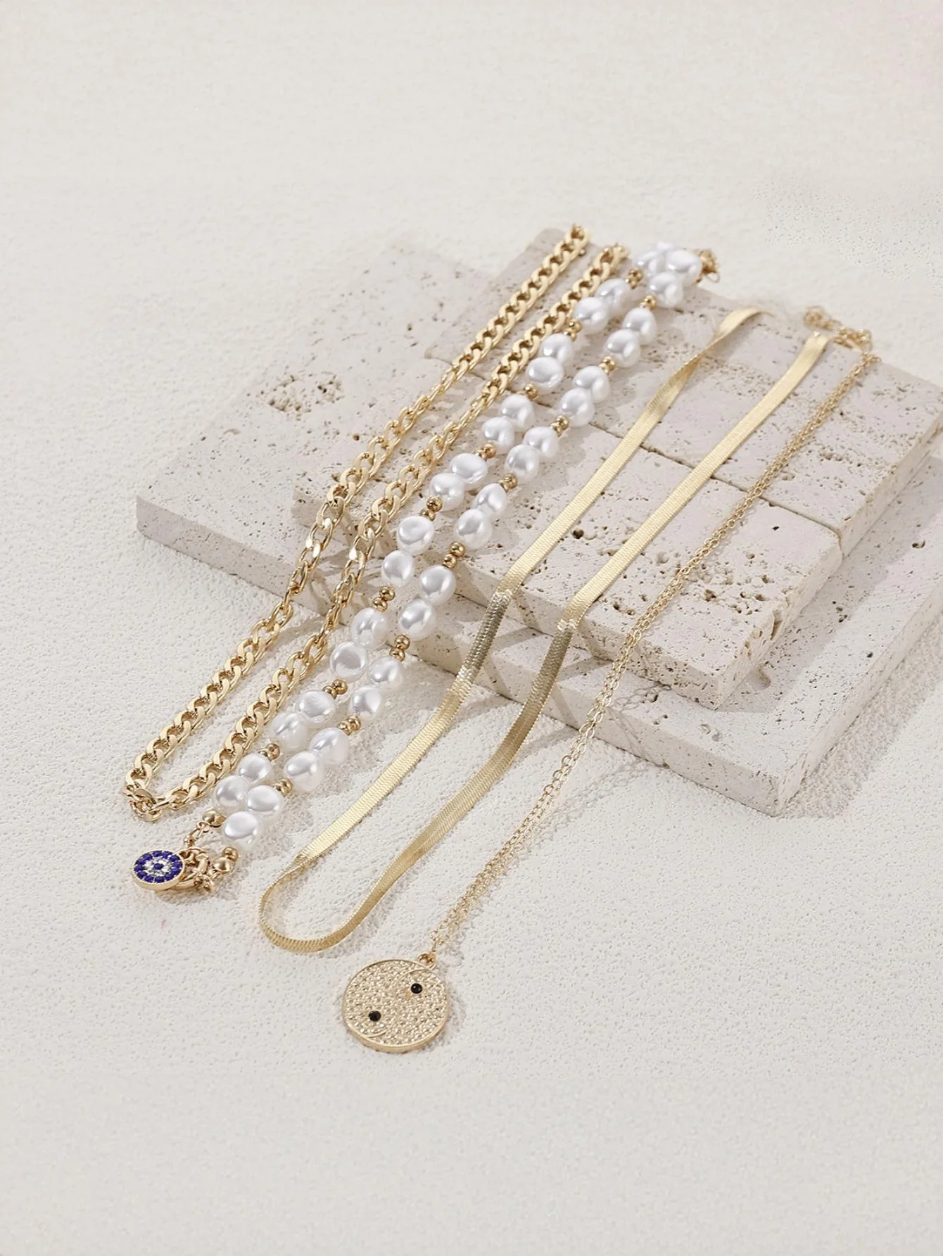 Round Tag Multi-layer Necklace - Image 2