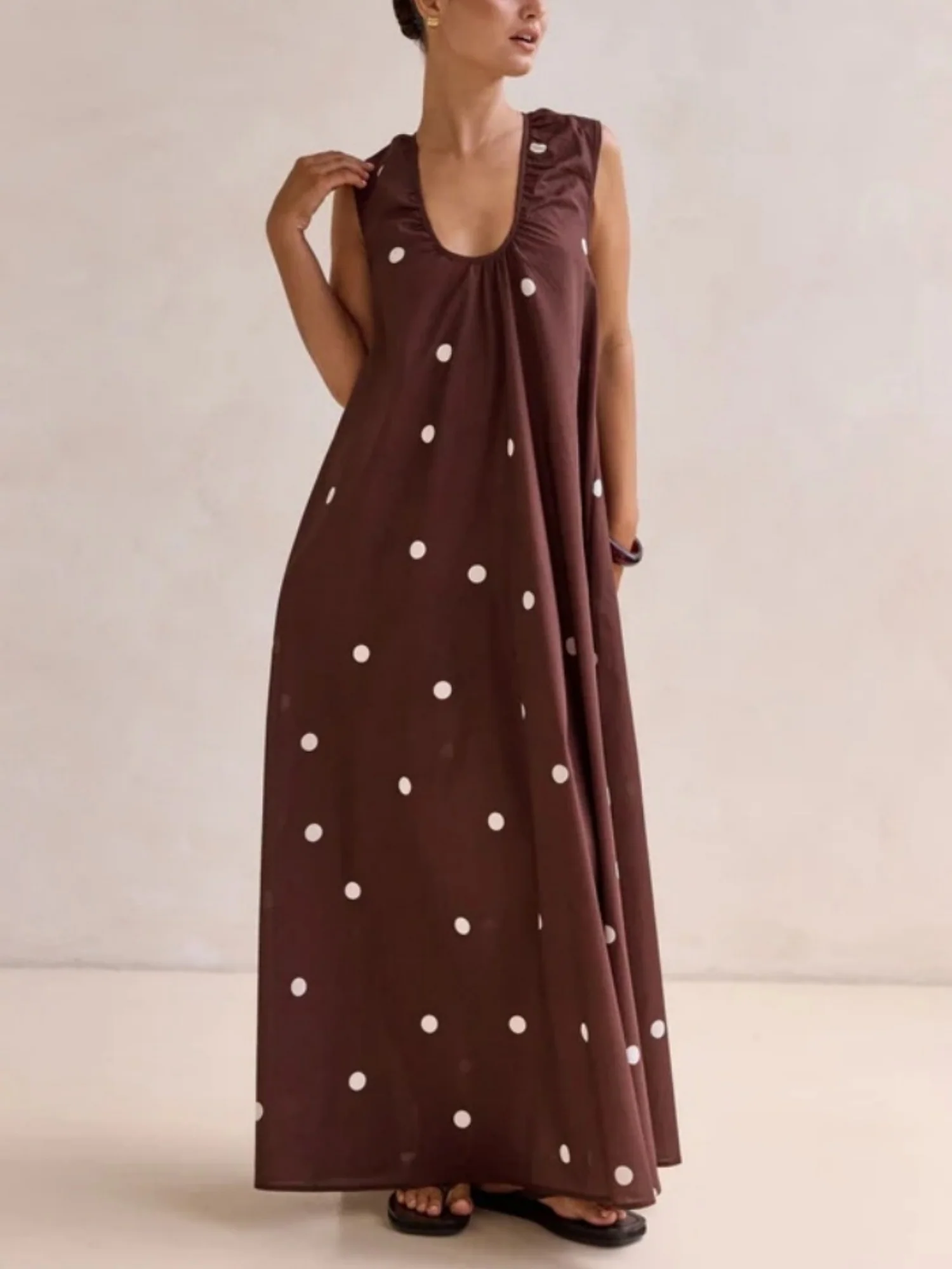 Polka Dots U-neck Sleeveless Large Skirt Maxi Dresses - Image 4