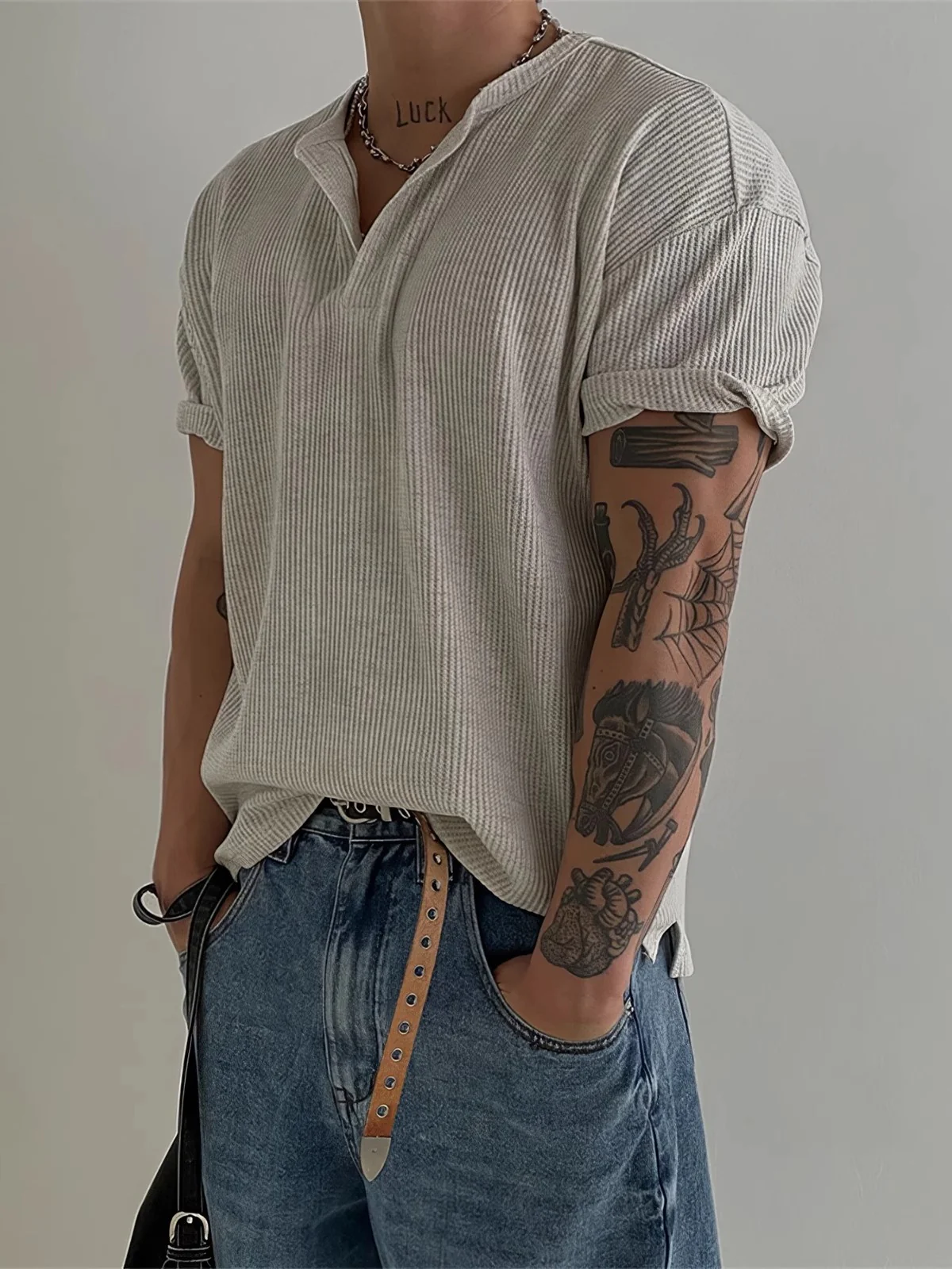 Henry Collar Simplicity Lightweight Breathable T-shirts - Image 2
