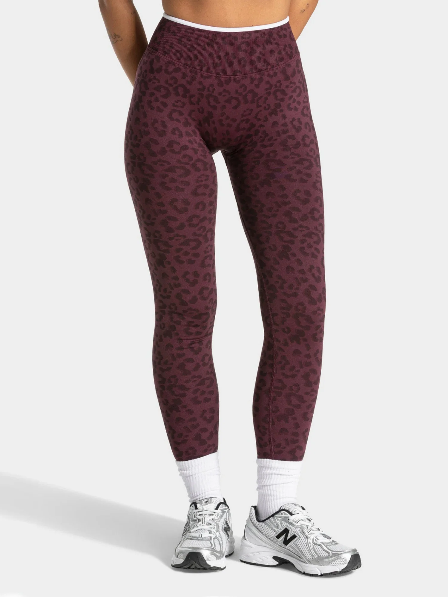 Leopard Print Seamless Abdomen Tight Yoga Fitness Pants - Image 7