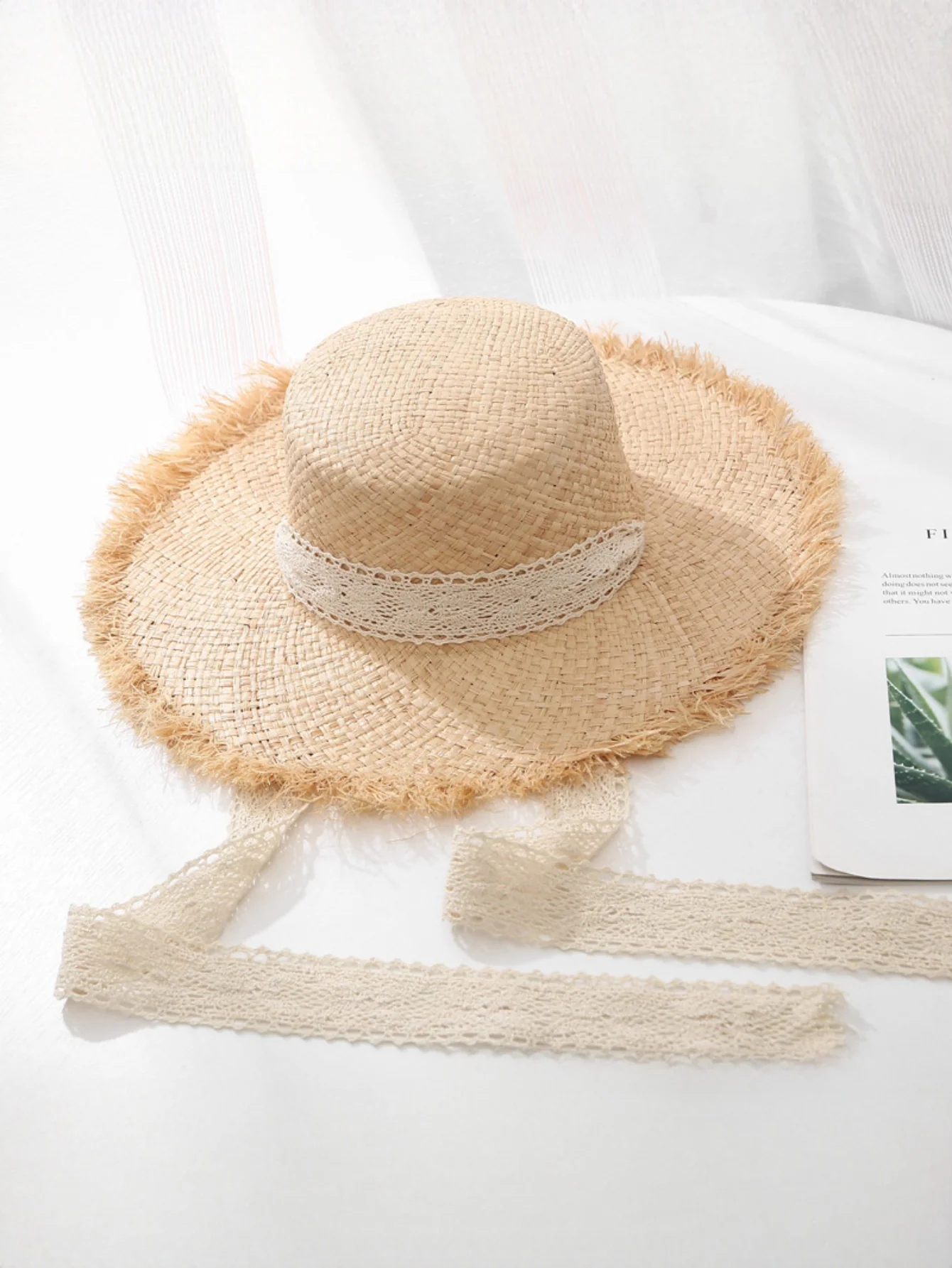 Raffia Straw Wide-brimmed Beach Vacation Hat