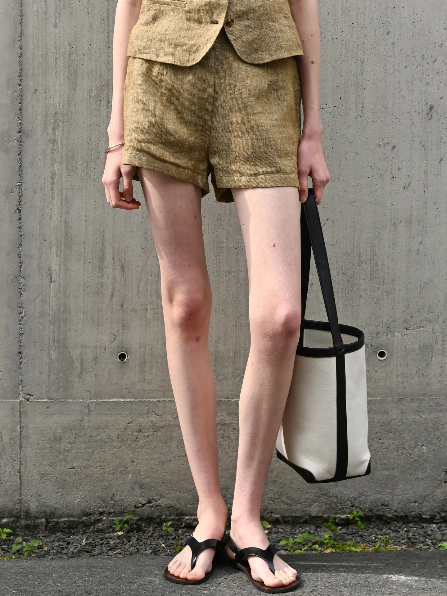 Breathable Linen Hot Pants - Image 13