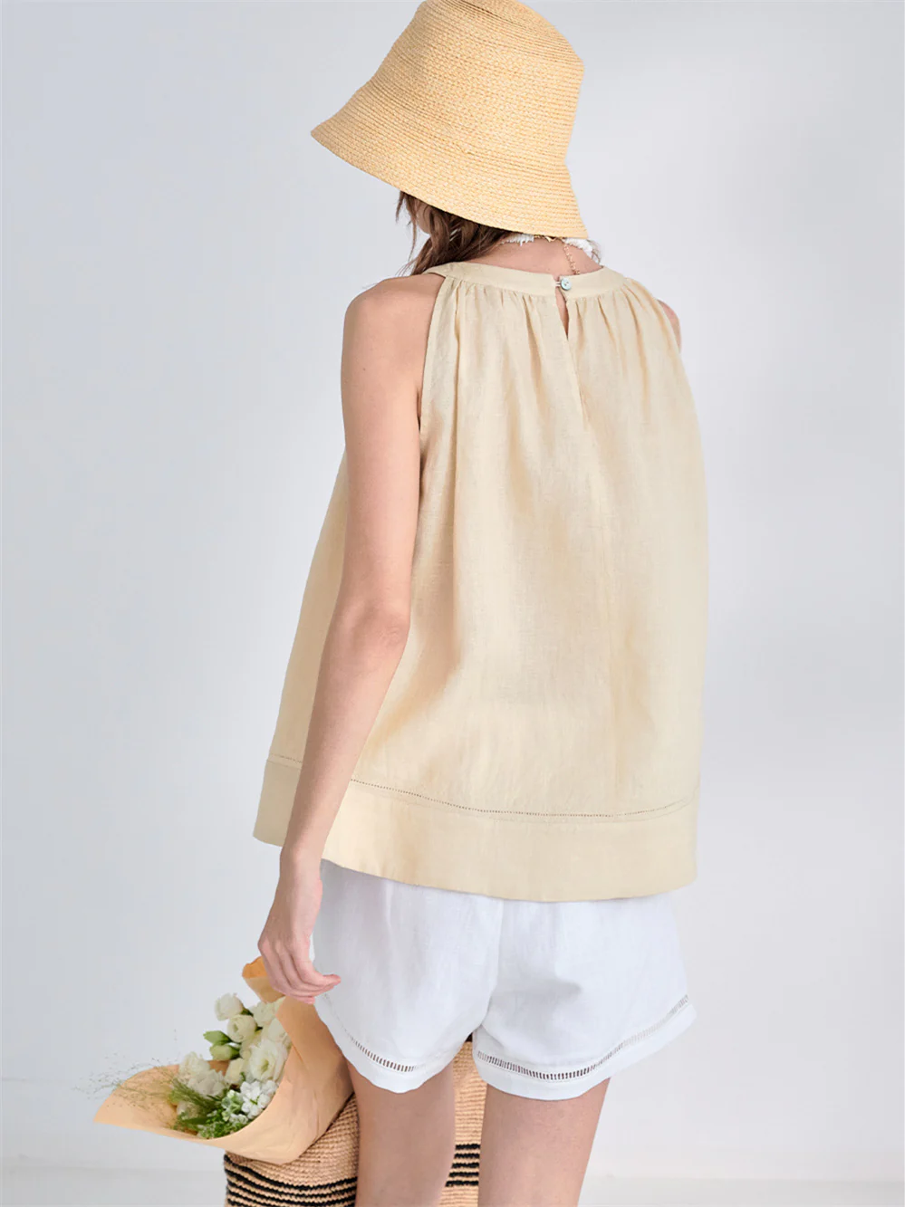Textured Linen Off-shoulder Slim Fit Non-elastic Camisole - Image 11