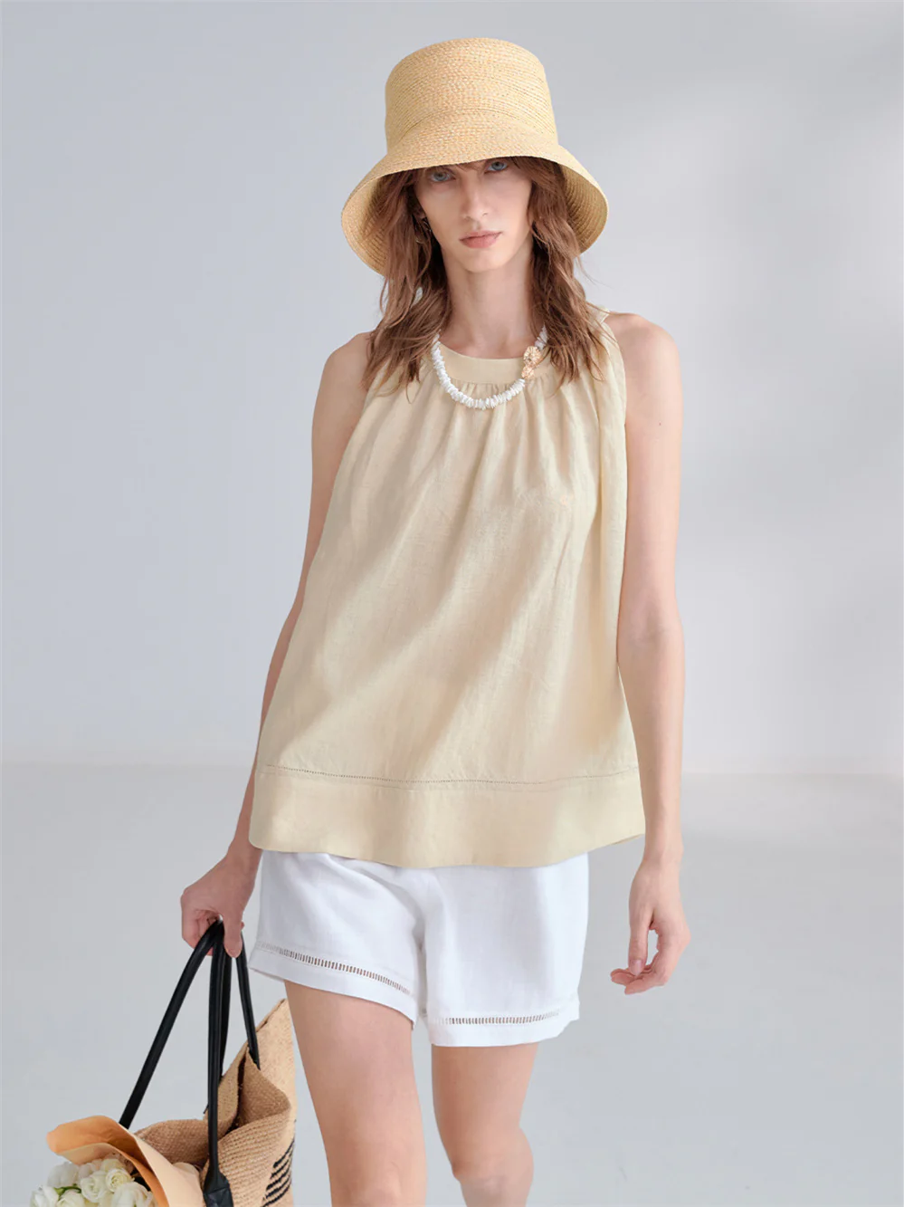 Textured Linen Off-shoulder Slim Fit Non-elastic Camisole - Image 7