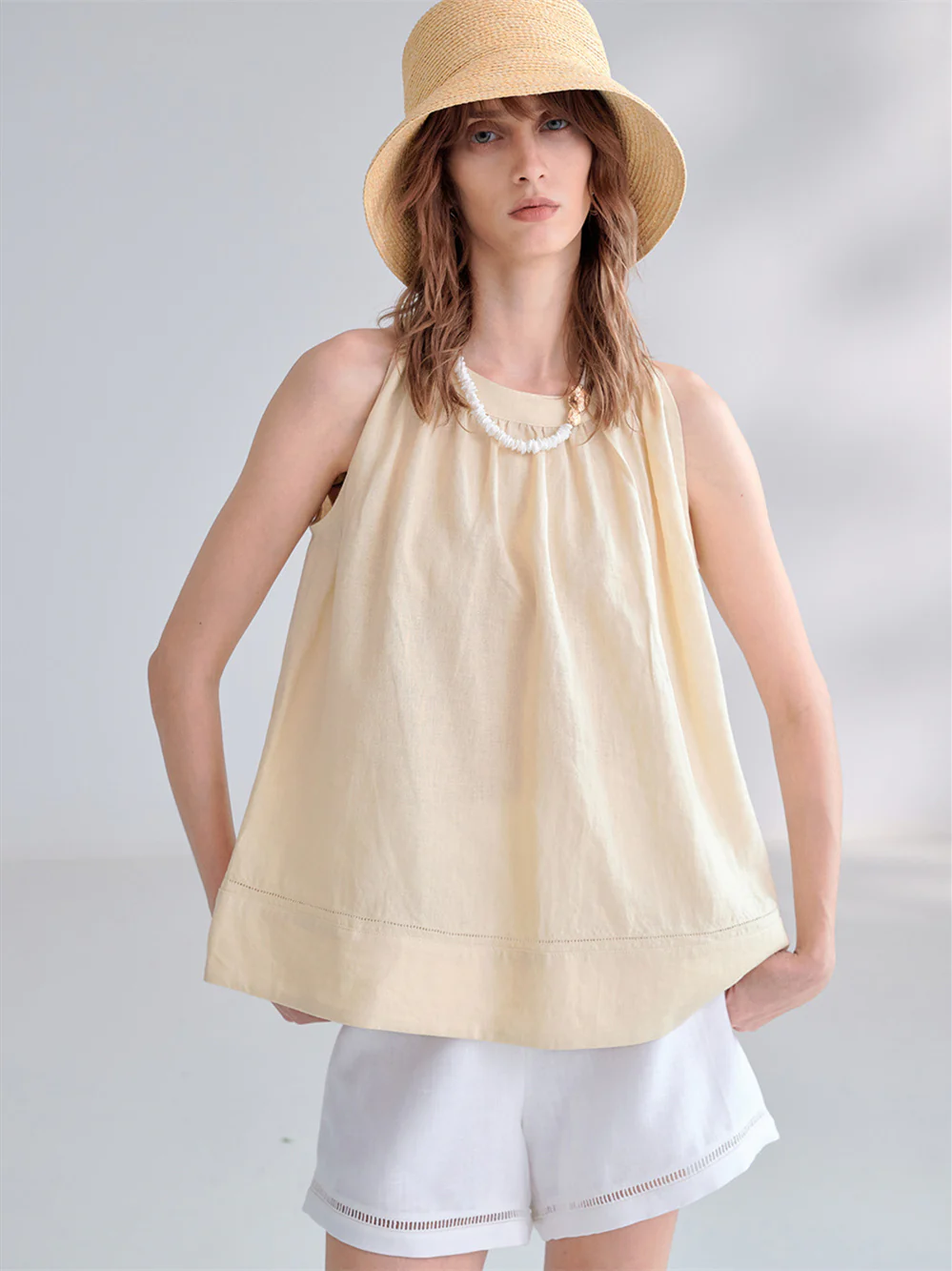 Textured Linen Off-shoulder Slim Fit Non-elastic Camisole - Image 8