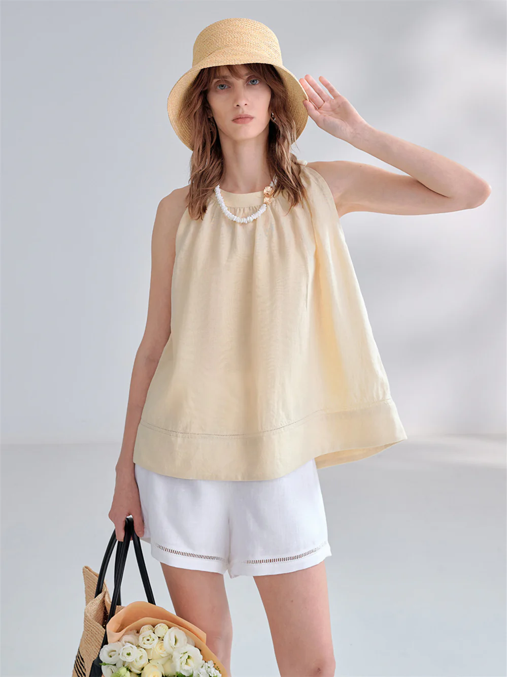Textured Linen Off-shoulder Slim Fit Non-elastic Camisole - Image 9