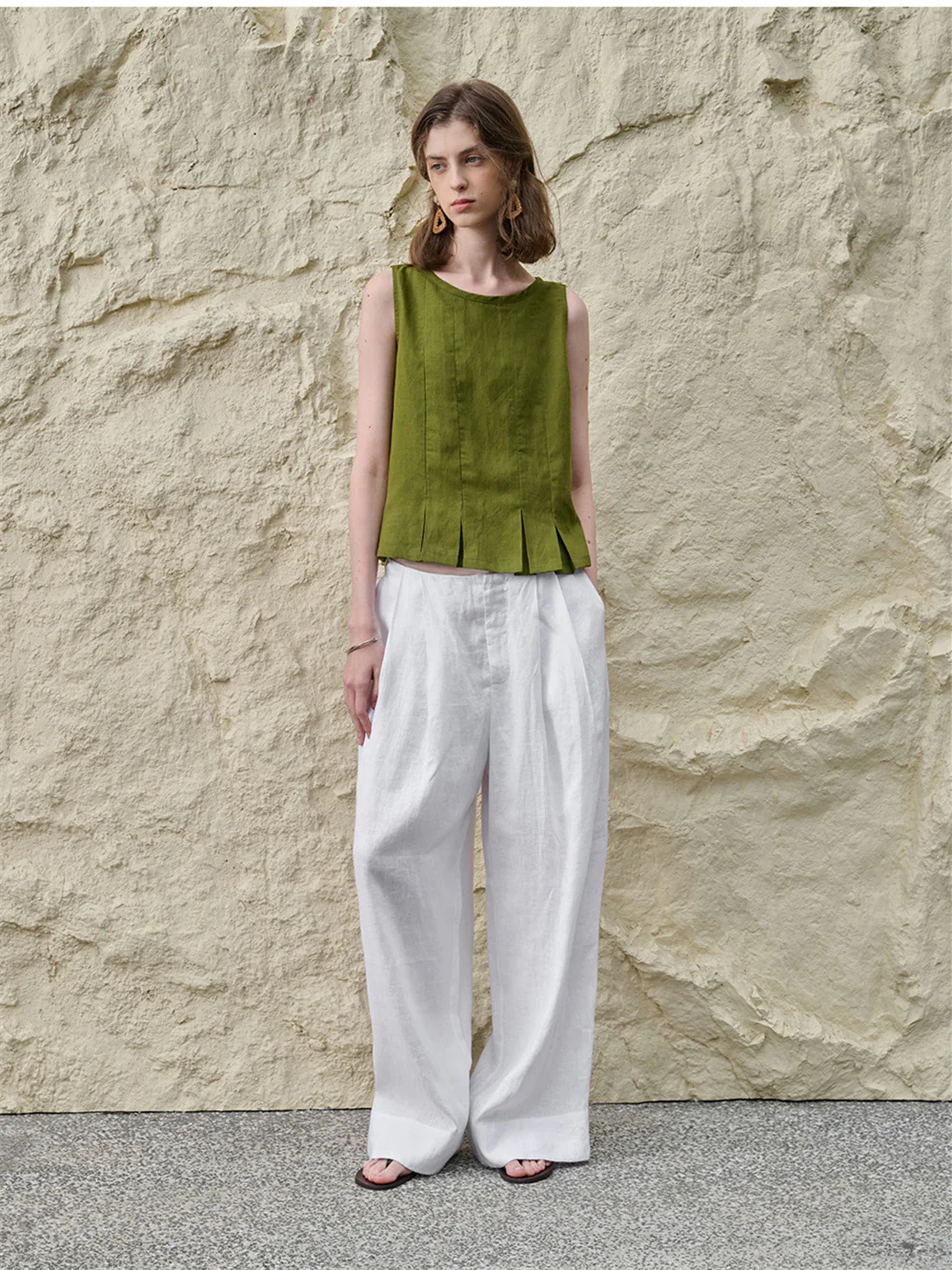 Solid Color Tencel Slim Fit Stretch Tank Top - Image 9