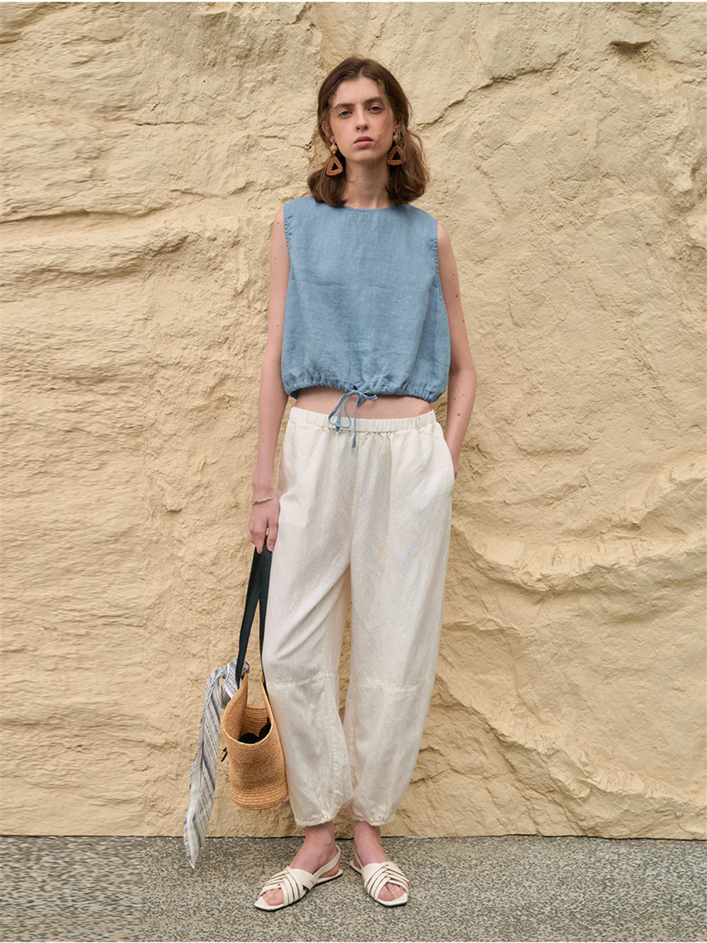 Short Linen Cropped Tank Top - Image 7