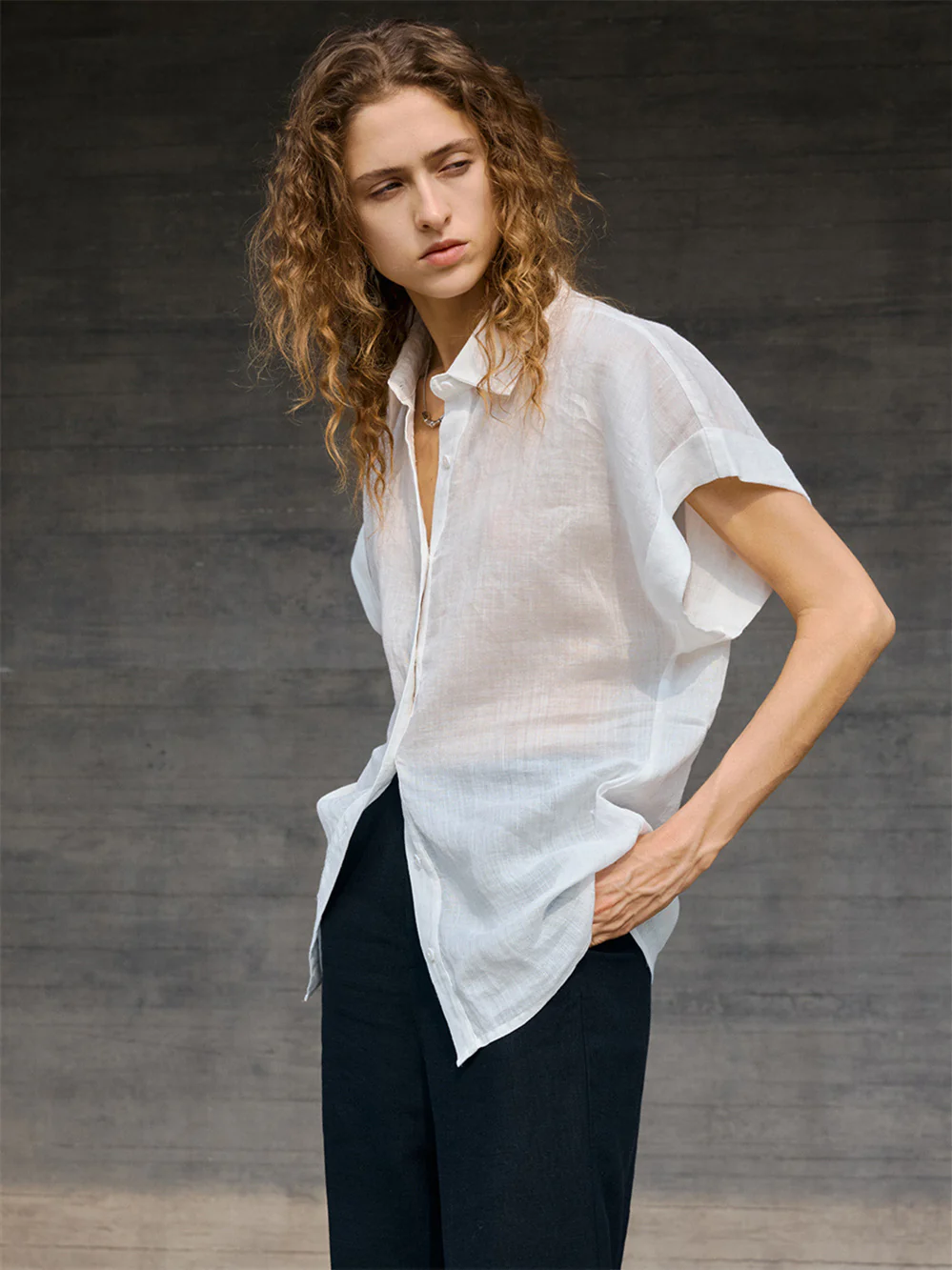 Breathable Ramie Basic Solid Color Short-sleeved Shirt - Image 2