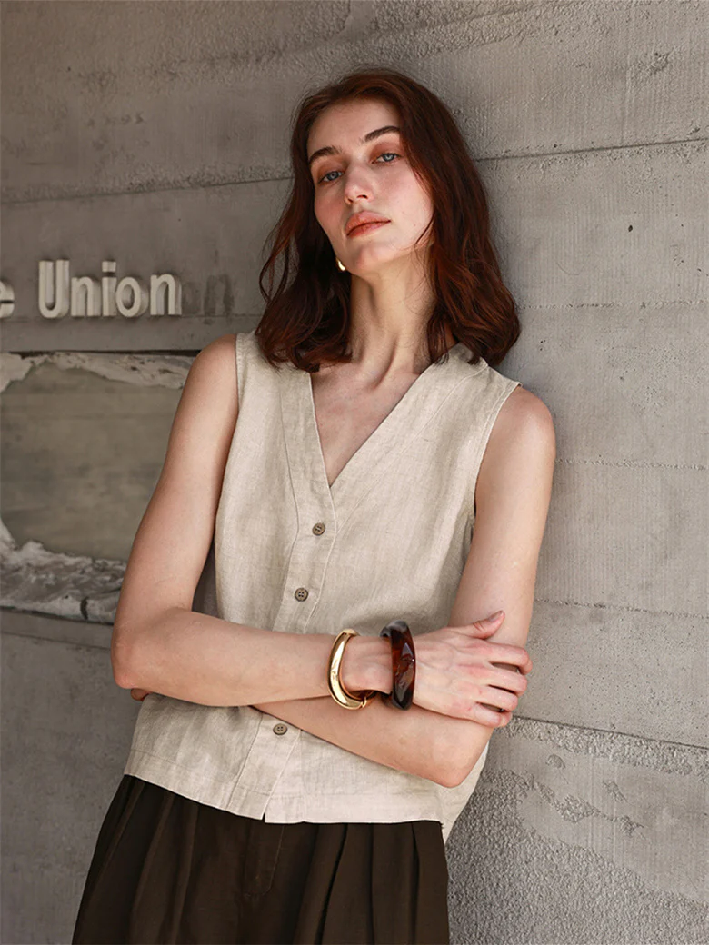 Solid Color Textured Linen Inner Vest - Image 2