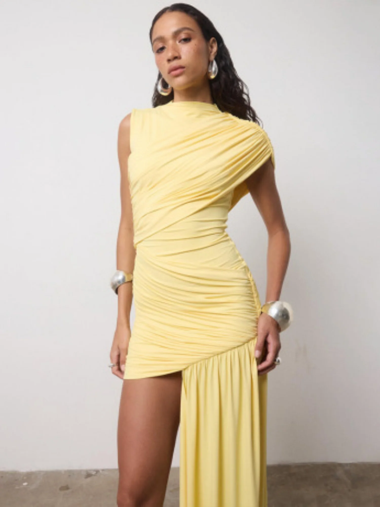 Pleated Ribbon Round Neck Sleeveless Mini&Short Dresses