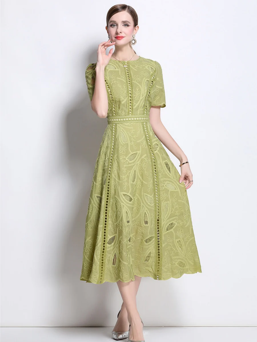 Retro Heavy-duty Hollowed-out Embroidered Round Neck Waist-cinching Short-sleeved Dress - Image 18