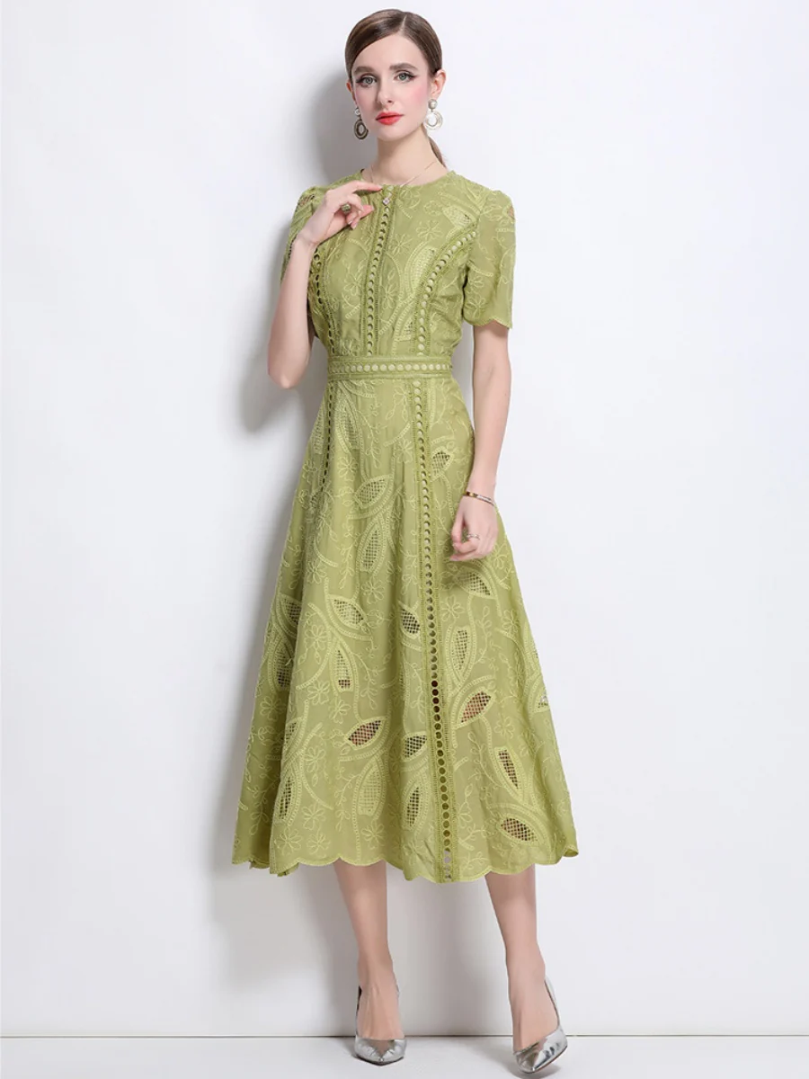 Retro Heavy-duty Hollowed-out Embroidered Round Neck Waist-cinching Short-sleeved Dress - Image 19
