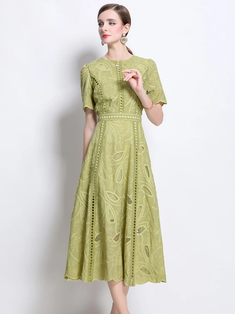 Retro Heavy-duty Hollowed-out Embroidered Round Neck Waist-cinching Short-sleeved Dress - Image 20