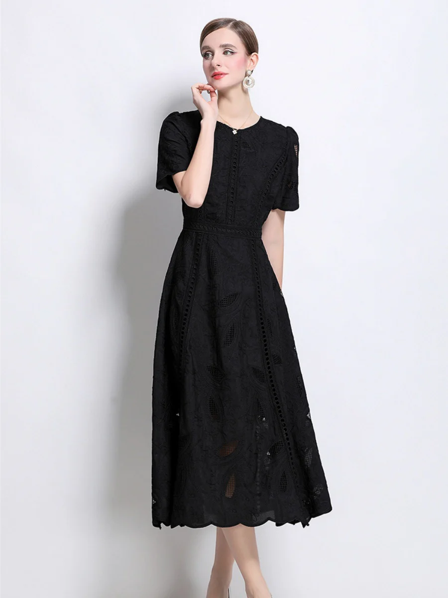 Retro Heavy-duty Hollowed-out Embroidered Round Neck Waist-cinching Short-sleeved Dress - Image 27