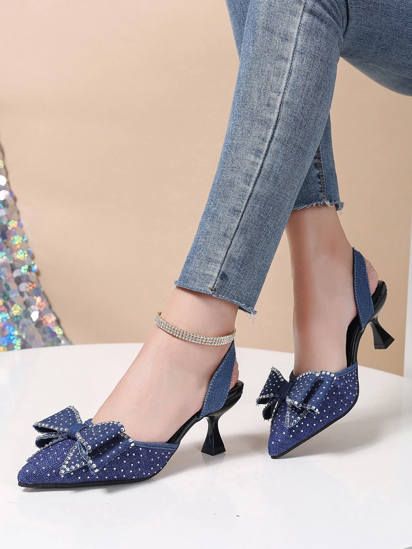 Rhinestone Pointed Bow Backless High Heels - Image 9