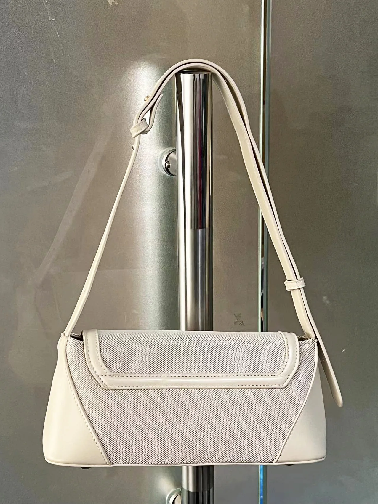 Color-blocked Casual Commuter Versatile Retro Shoulder Bag - Image 8
