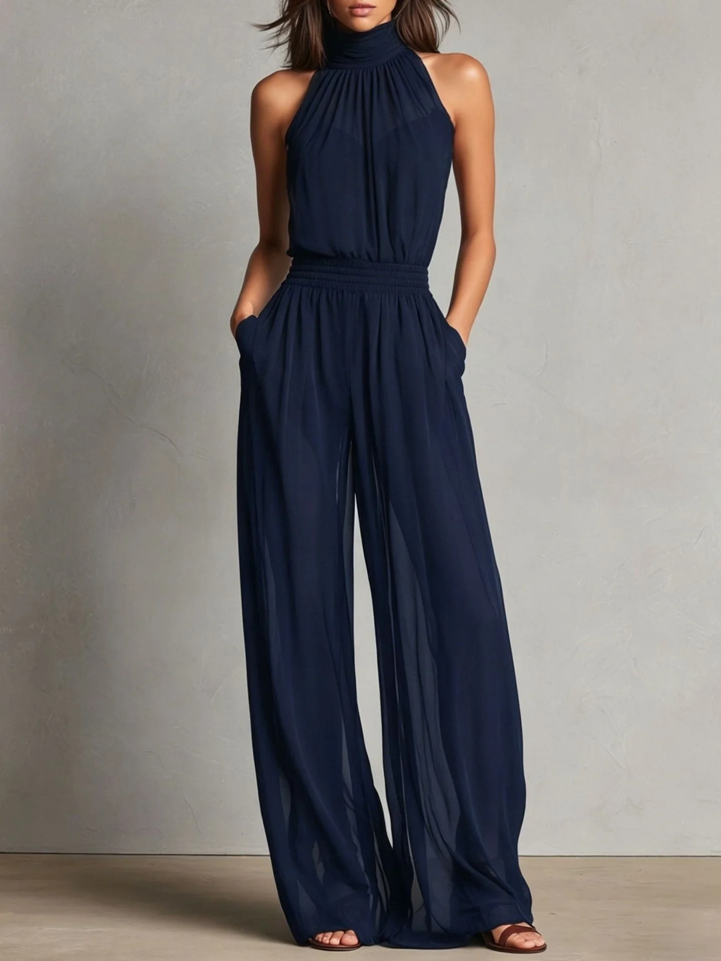 Casual Jumpsuit With A Stylish Design - Image 2