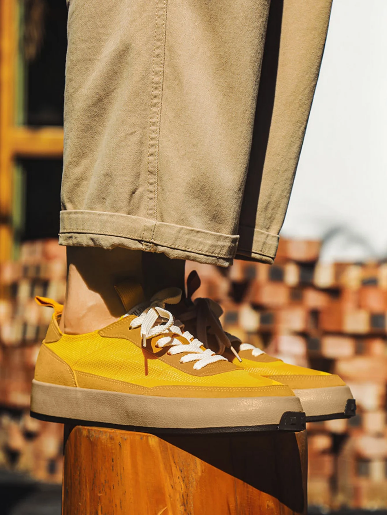 Canvas Color-blocked Sneakers - Image 11