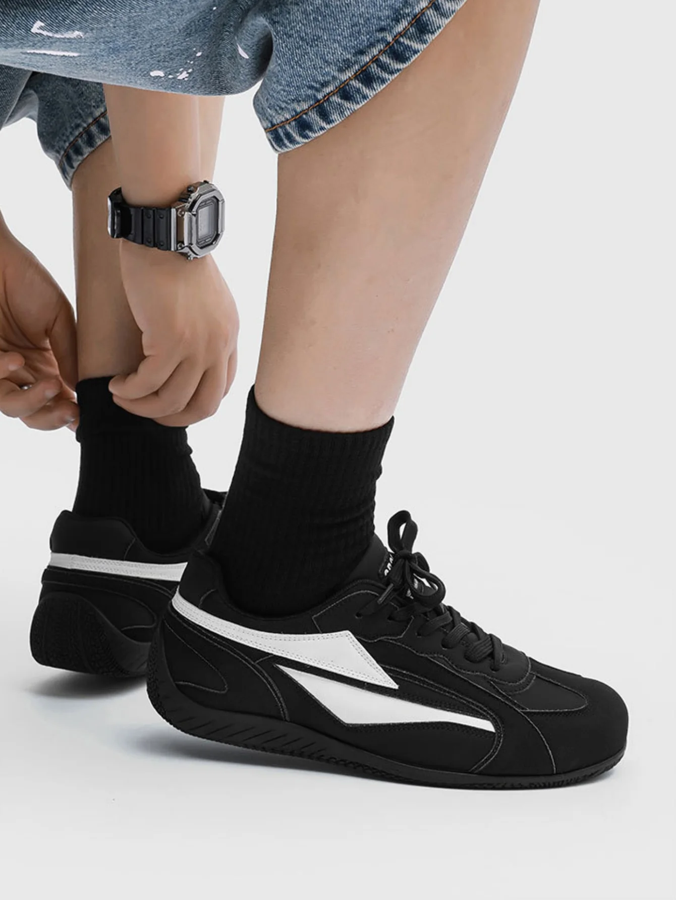 Color-blocked German Training Casual Shoes - Image 13