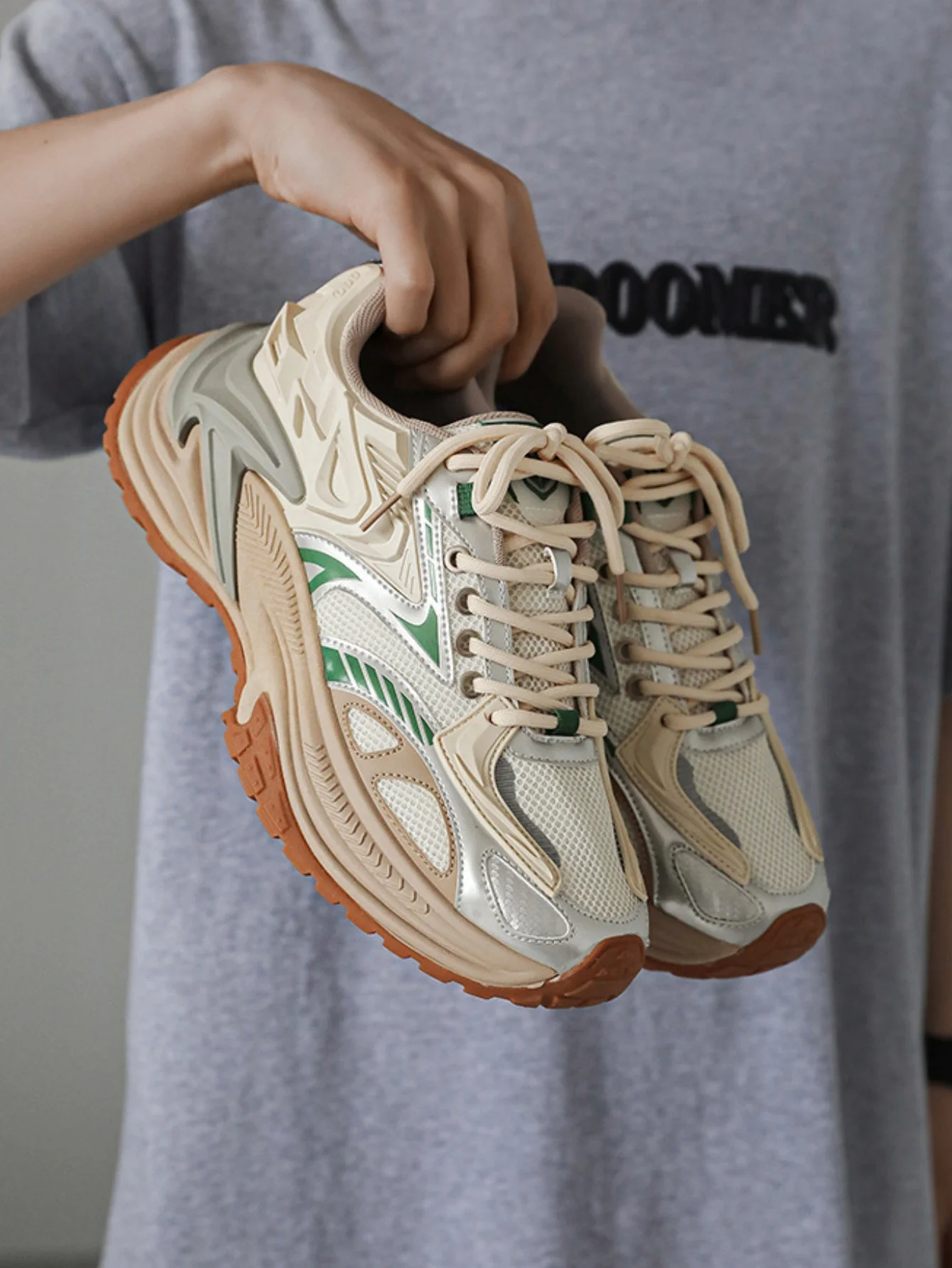 Color-blocked Platform Sneakers - Image 3