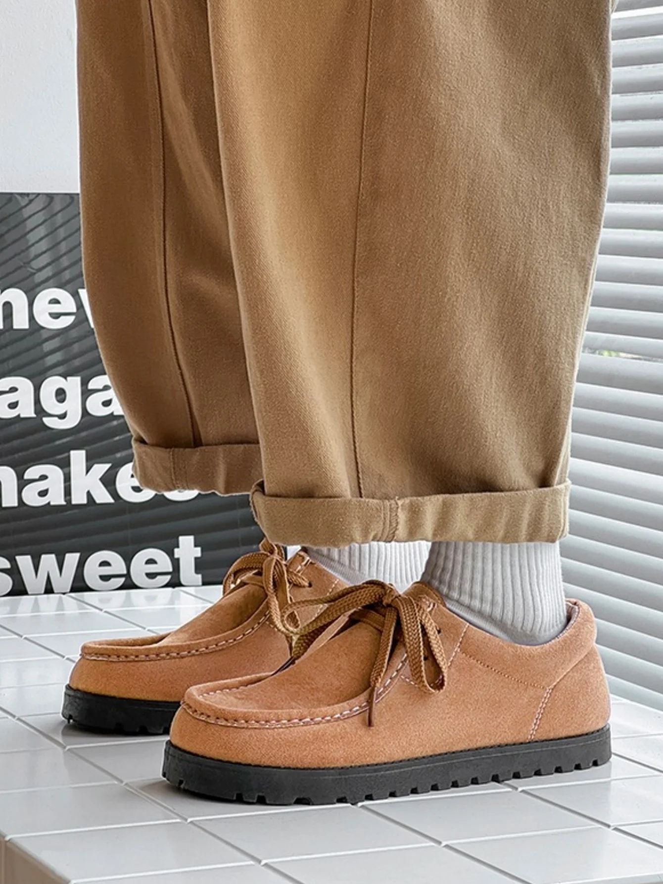 Suede Retro Casual Shoes - Image 12