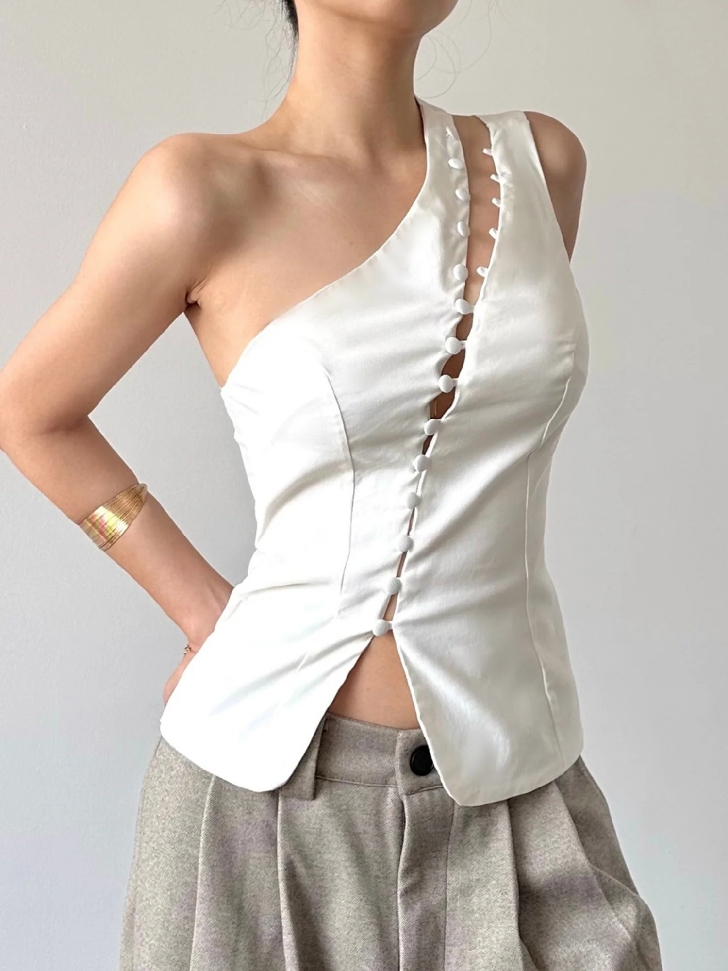 Hollow Out Asymmetrical Collar Buttons Tank Tops - Image 7