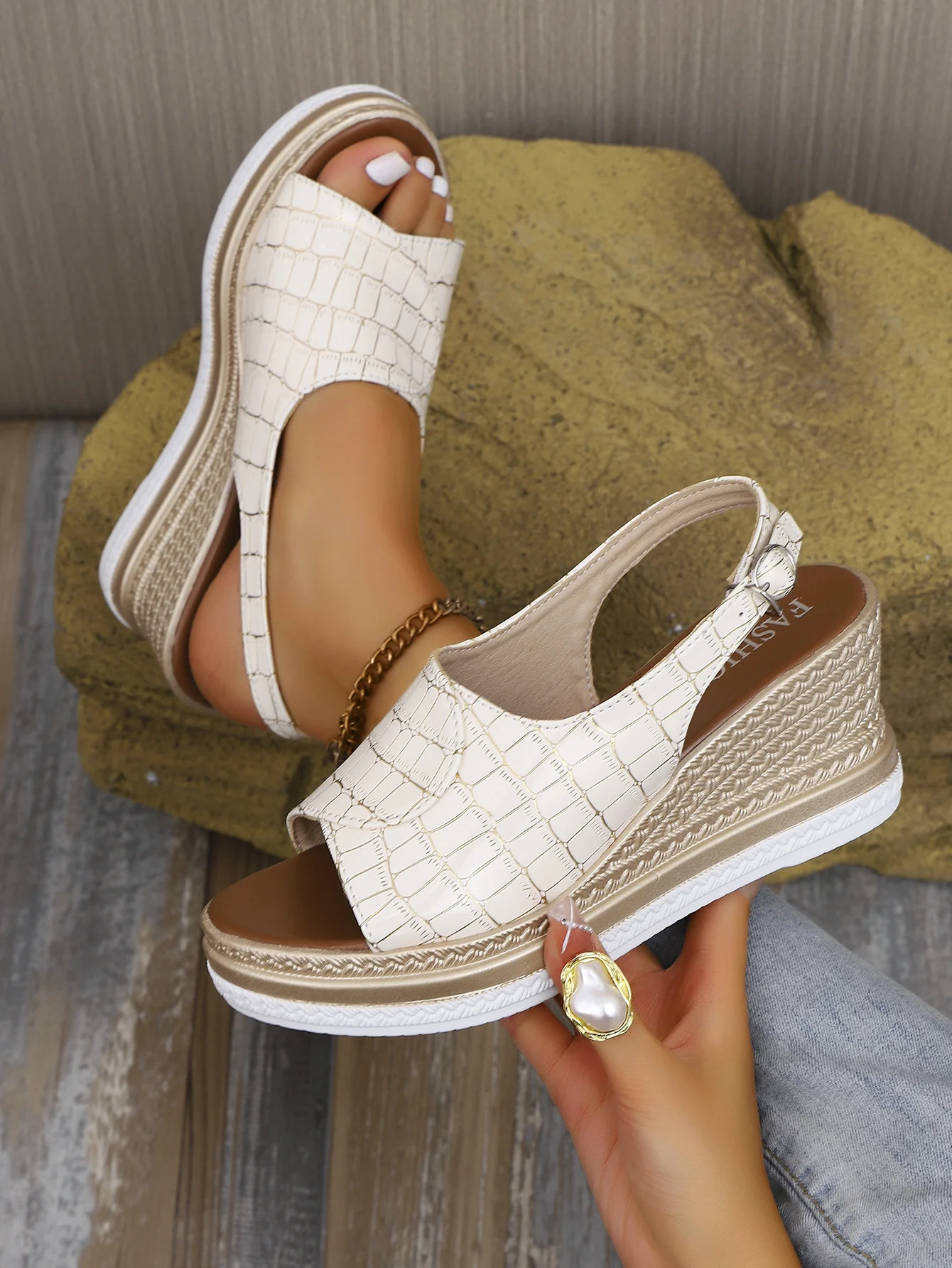 Stone-patterned Wedge Platform Sandals - Image 2