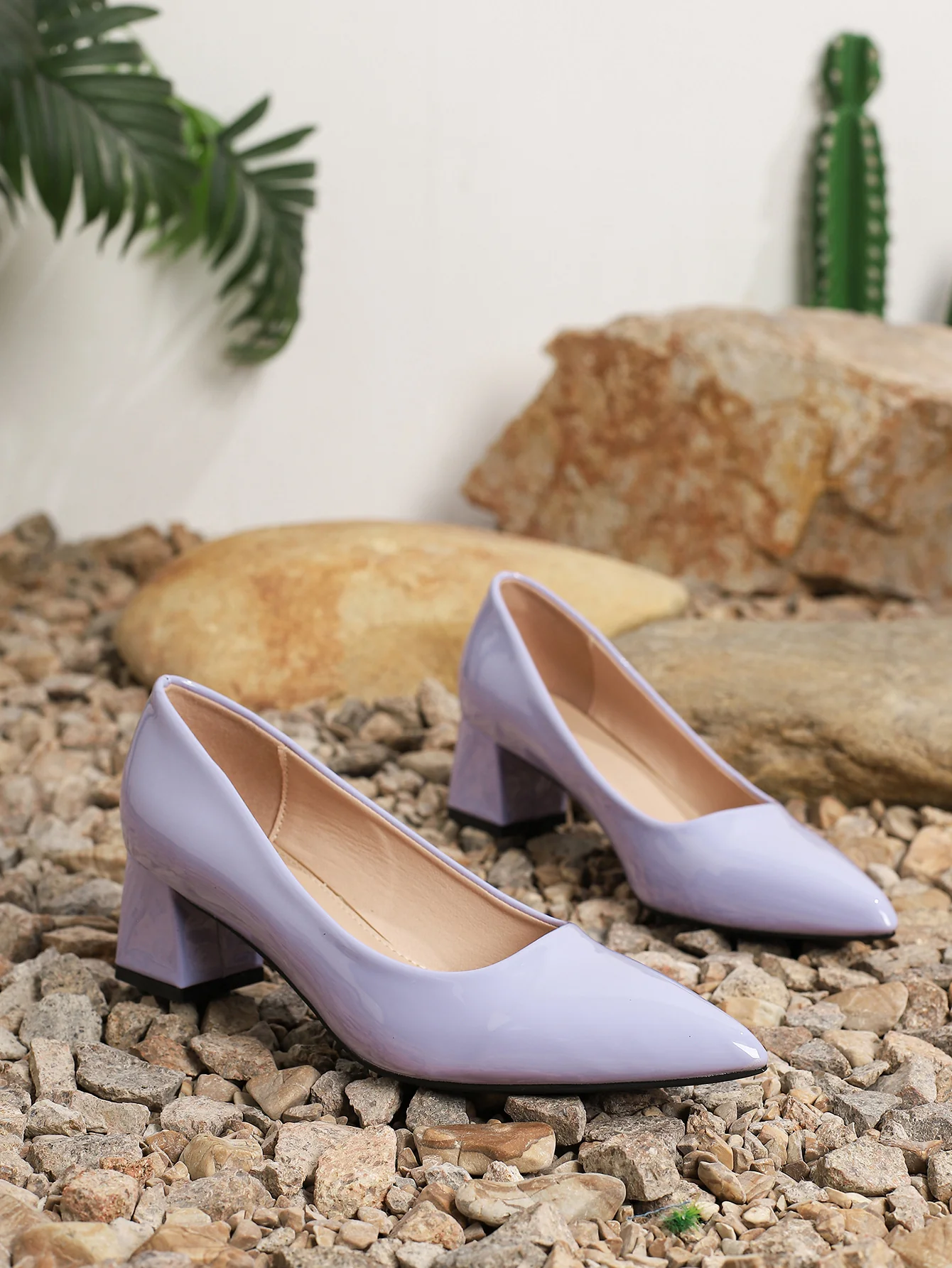 Classic Pointed-toe Chunky Heels - Image 11