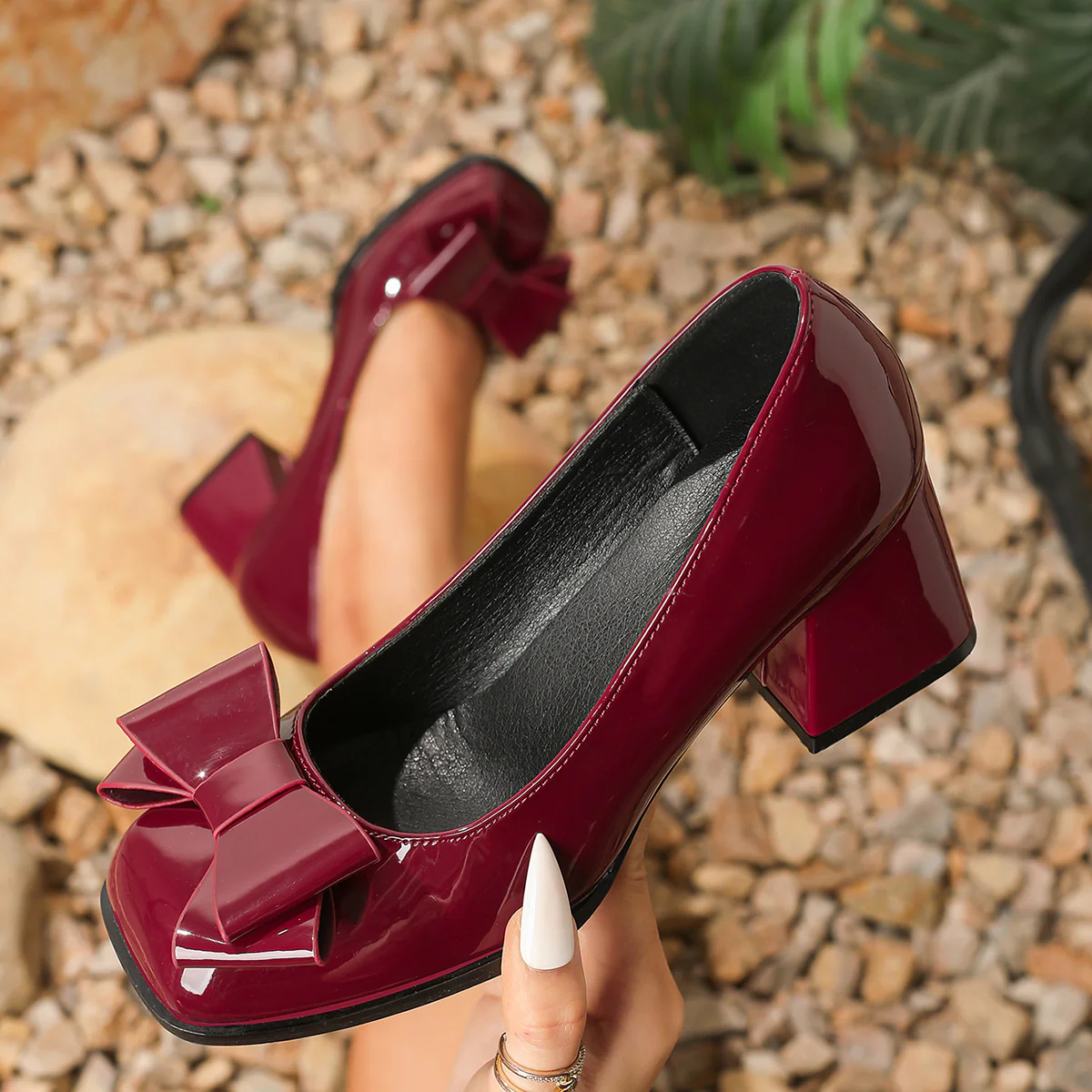 Large Square-toe Chunky Heels With Bow - Image 11